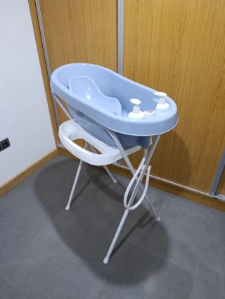 Bañera para bebé Bebejou con soporte