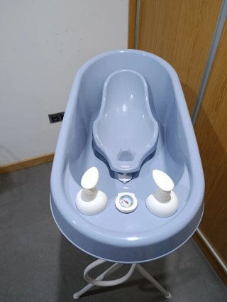 Bañera para bebé Bebejou con soporte