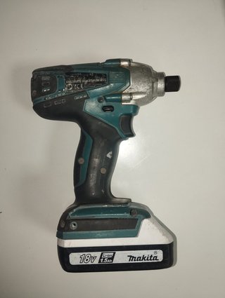 Atornillador Impacto Makita TD127D 18V 3 Baterías