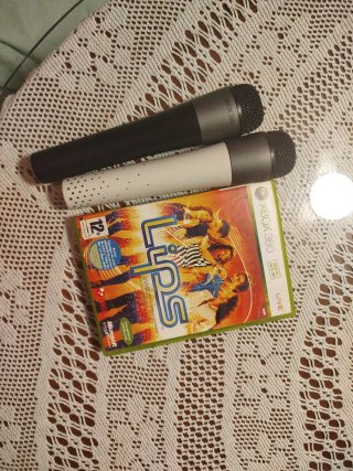 Juego Lips XBox 360 con micrófonos