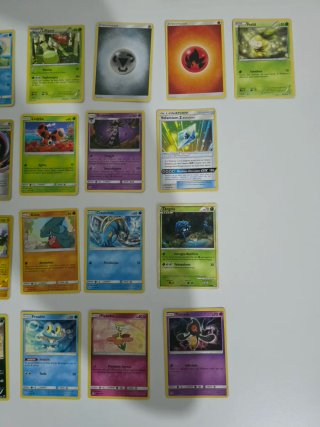 Mazzo 100 carte Pokémon