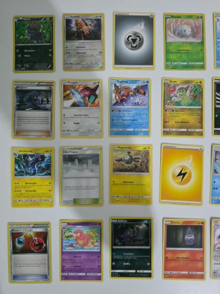 Mazzo 100 carte Pokémon