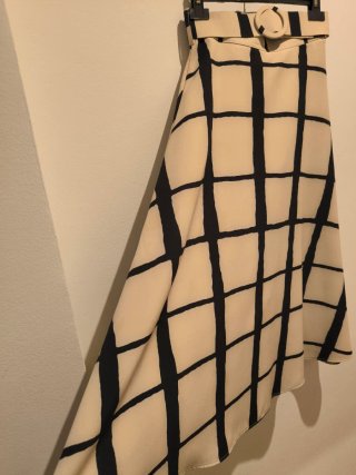 Falda Midi Estampada con Cinturón