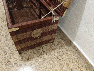 Baúl vintage mimbre y madera