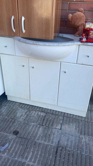 Mueble de lavabo con encimera de mármol