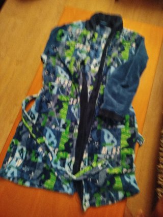 Albornoz infantil azul y verde. Talla 14 años