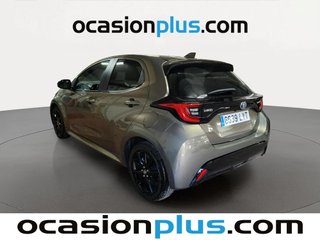 Toyota Yaris 120H Style 85 kW (116 CV)