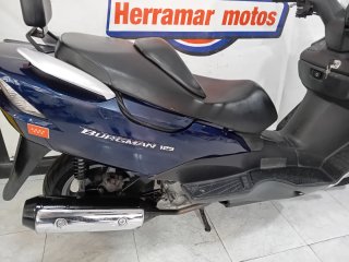 Suzuki Burgman 125 Azul
