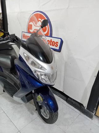 Suzuki Burgman 125 Azul