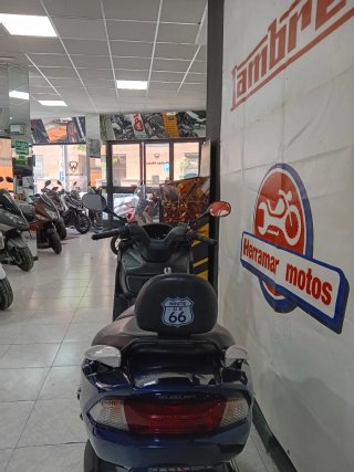 Suzuki Burgman 125 Azul