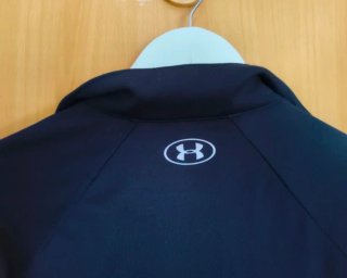 Sudadera Técnica Under Armour de mujer negra