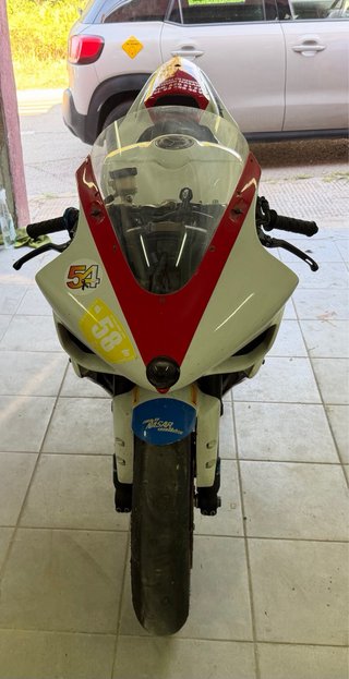 Yamaha R1 2008 Circuito