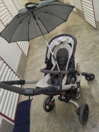 Carrito Jané Rider +Plástico de lluvia y sombrilla