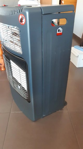 Estufa Mercalor Gas y Eléctrica