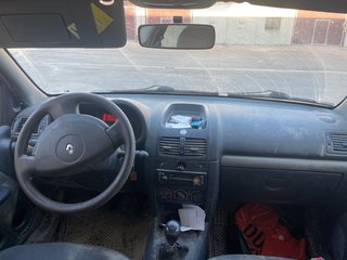 Renault Clio 2004