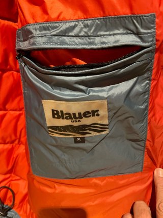 Cazadora de plumas Blauer
