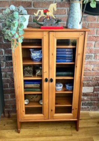 Vitrina de Madera Puertas de Cristal IKEA Leksvik