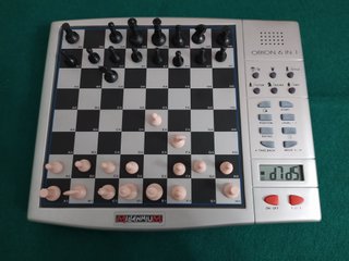 Ajedrez electronico Millenium Orion 6 in 1