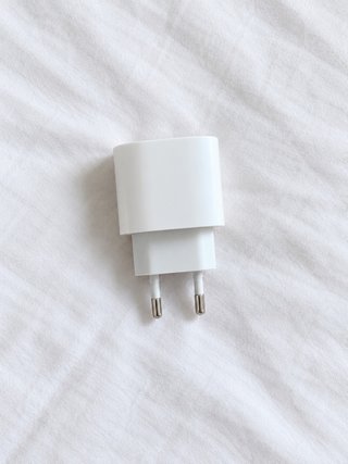 Cargador Apple USB-C 20W Original