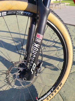 MMR Rakish 29 Carbono talla M