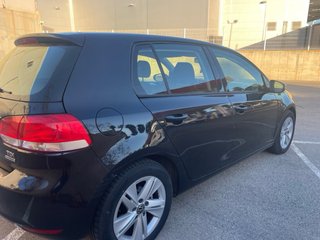 Volkswagen Golf VI