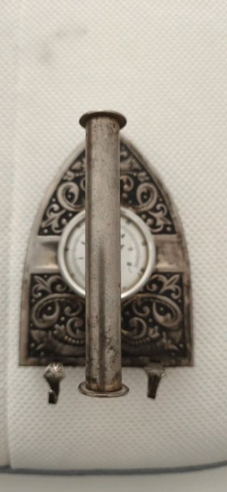 Colgador de llaves antiguo plateado