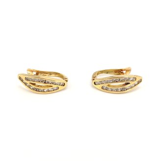 Pendiente de oro de 18k circonitas, 1.92 g.
