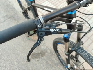 Bicicleta de Montaña Canyon Negra