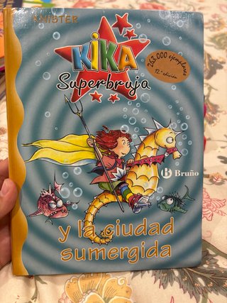 6 Libros de Kika Superbruja, num. 0, 4, 5, 7, 8, 9