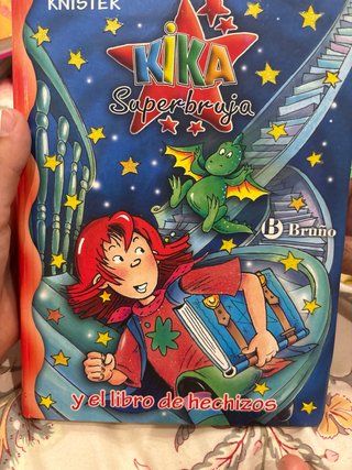6 Libros de Kika Superbruja, num. 0, 4, 5, 7, 8, 9