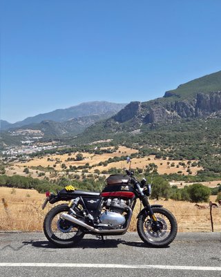 Royal Enfield Interceptor 650 2021
