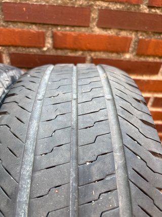 Neumáticos Continental 215/65 R15 C