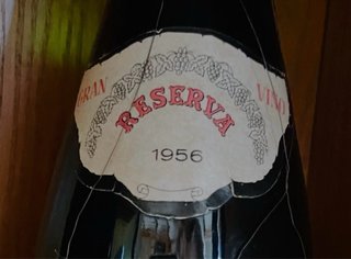 Botella Vintage 1956 año Bodegas Riojanas