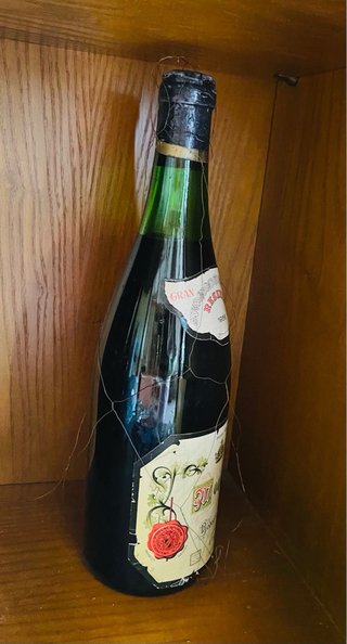 Botella Vintage 1956 año Bodegas Riojanas