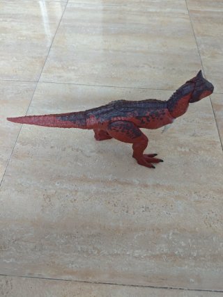 Figura Carnotauro Mattel