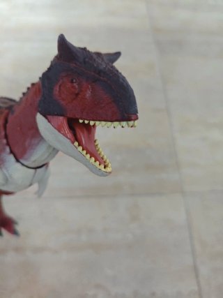 Figura Carnotauro Mattel