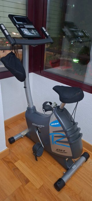 Bicicleta Estática BH Fitness Rhyno Max