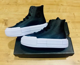 Converse Negras Plataforma Talla 35