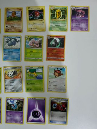 Mazzo 100 carte Pokémon
