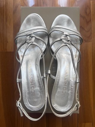 Sandalias Paco Herrero Plateadas