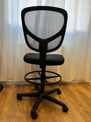 Silla de oficina alta ajustable (97-117cm)