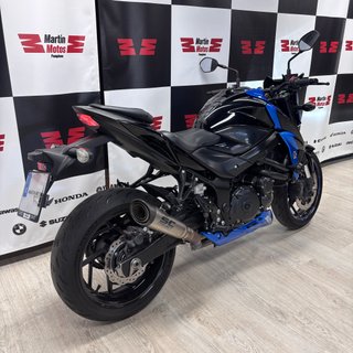 Suzuki GSX-S750 Naked