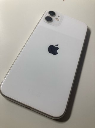 iPhone 11 Plata