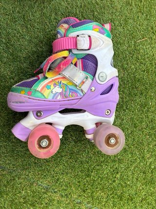 Patines de 4 ruedas unicornio y arcoíris