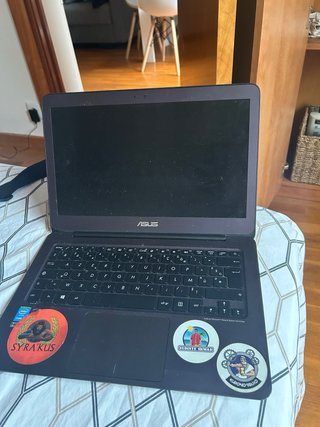 Portátil ASUS Negro
