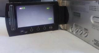 Cámara JVC Everio 30GB + Funda + Cargador