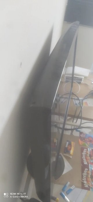 TV Samsung 32 Negra