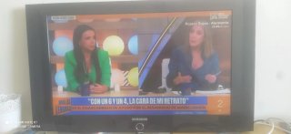 TV Samsung 32 Negra