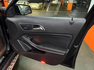 Mercedes-Benz GLA 2014
