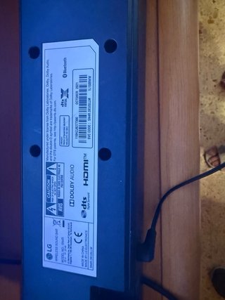 Barra sonido con altavoces traseros inalambricos